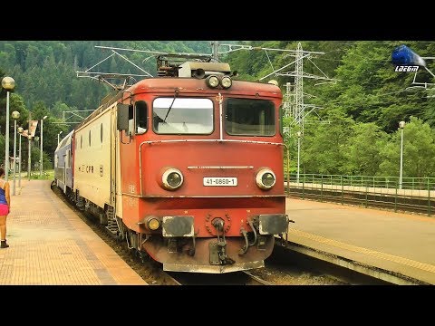 060-EA1 41-0860-1 & R3010 Brasov-Bucuresti Nord in Gara Sinaia Station - 06 August 2017