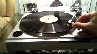 Video thumbnail for Sony PS-lx 22 turntable by Horiatis76