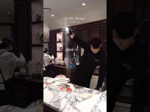 Famous Korean chef from Netflix premieres 3 new desserts 🍨