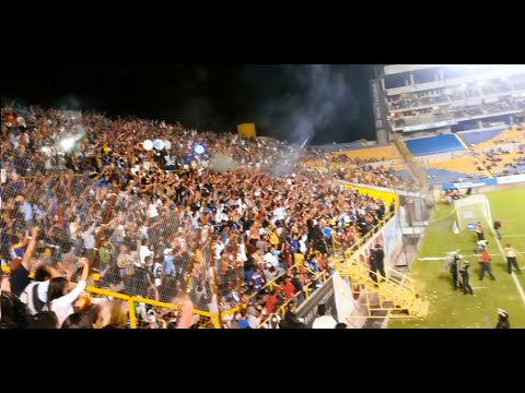 "Atlético San Luis vs Necaxa" Barra: La Guerrilla • Club: San Luis • País: México