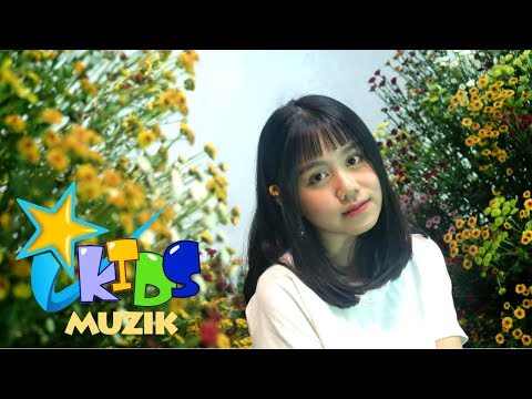 Thể hiện bởi Nhã Thy
