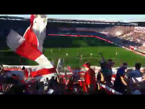 "Somos el oeste" Barra: Los Borrachos de Morón &bull; Club: Deportivo Morón