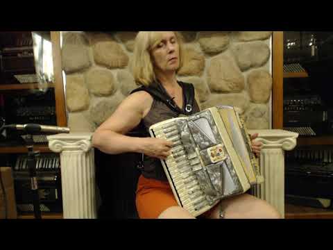 2726 - Silver Noble LM 41 120 $695