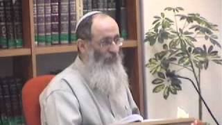 15221-2 מה זה פה? מתחמנים את הכהן?