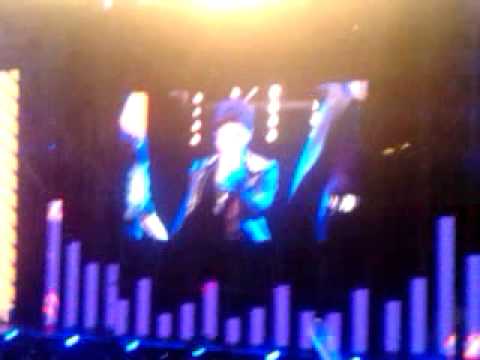 [FANCAM] 130309 Music Bank Jakarta Beast "Beautiful Night"
