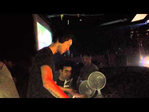 Calvin Harris, AN21 & Max Vangeli , Cream march 3rd