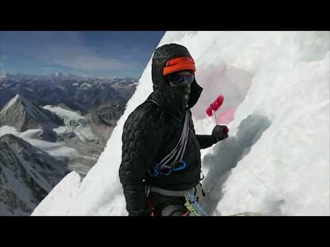 David Lama am Lunag Ri in Nepal