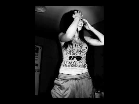 BoDZio feat Oktawia - Ssij gracza