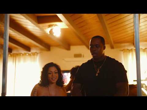 Mac Moore - "She In Love" | shot by @ThomasTyrell619