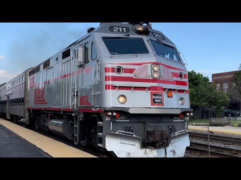 Great afternoon and evening railfanning BNSF Triple Track west of Chicago. 7/11/22