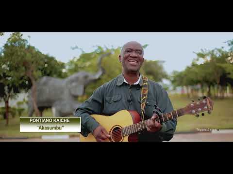 Pontiano Kaiche-Akasumbu (Live Visual Performance)