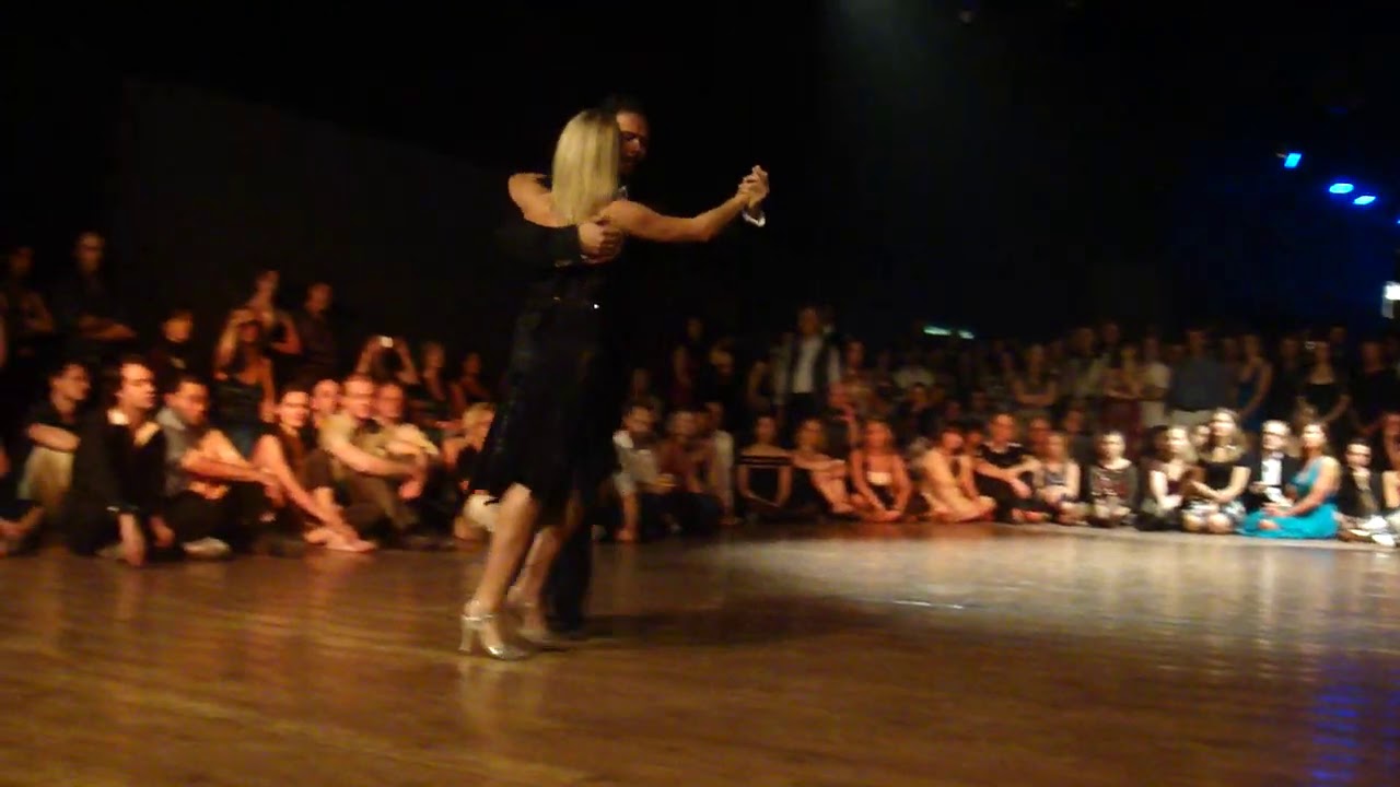 Video thumbnail for Sebastian Arce y Marianna Montes 3 rivertango 2010