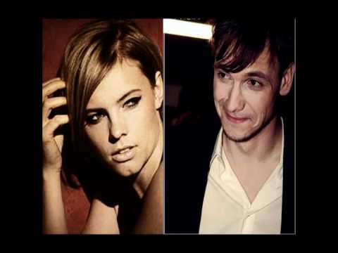 Piotr Niesłuchowski ft. Ania Dąbrowska - Nothing's wrong