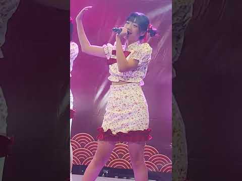 230121 (Ni Fancam) The Glass Girls - ไม่ใกล้ ไม่ไกล @ Chinese New Year Idol - The Market Bangkok