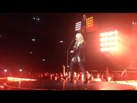 Madonna - Burning Up - REBEL HEART TOUR - Berlin 11-Nov-2015