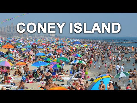 New York City Walking Tour in Coney Island Brooklyn on Memorial Day Weekend 2025
