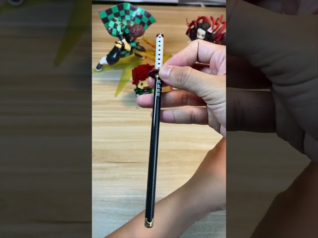 Vídeo relacionado con ROSETOR 1pc Demon Slayer Gel Pen Zenitsu Weapon modelo para regalo, colección, escritura (blanco)