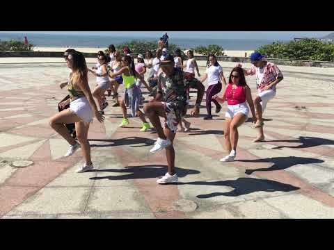 Subindo E Descendo - Psirico - Coreografia/voaskylo