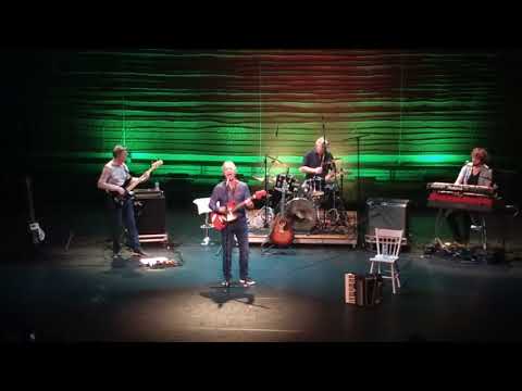 Harry Klorkestein alias Klein Orkest O, o, Den Haag in de Koninklijke Schouwburg
