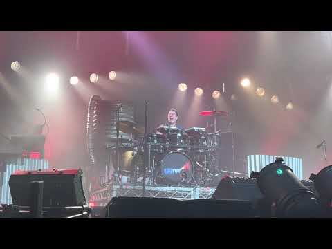 Midnight Oil - Read About It (live)