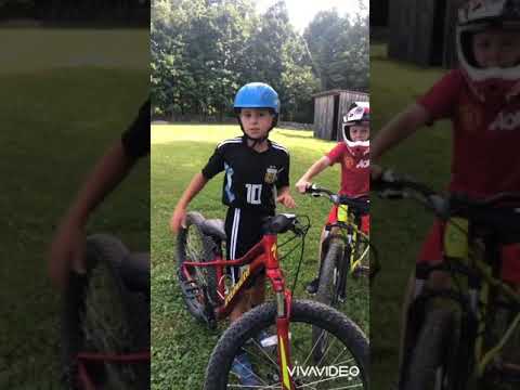 tried to do stopies and...🤯😬😱 ( Avery almost broke his toe )