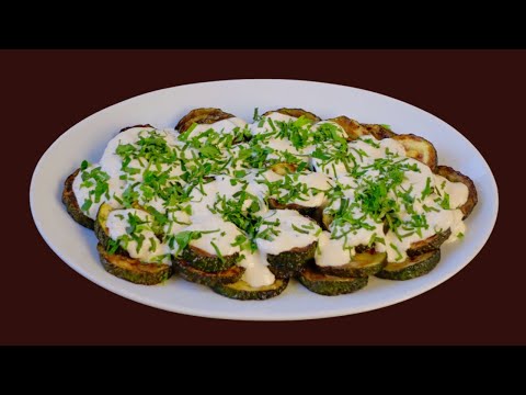 Delicious Zucchini Mutabbal with Yogurt 🥒🧄  - Your Go-To Authentic Syrian & Lebanese Veggie Delight!