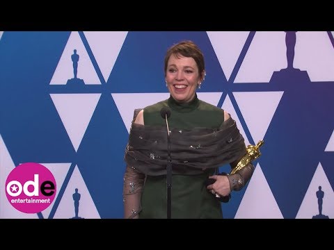 Oscars 2019: Olivia Colman jokes with reporters after win