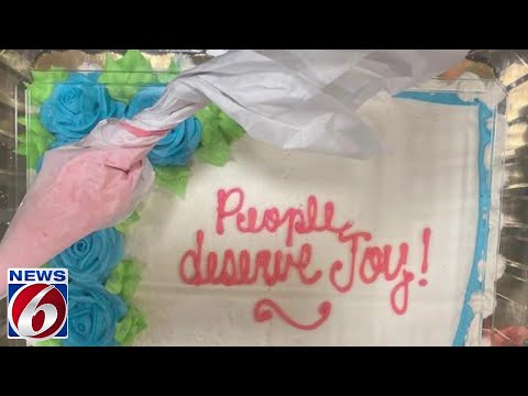 Tuxedo Cake Publix