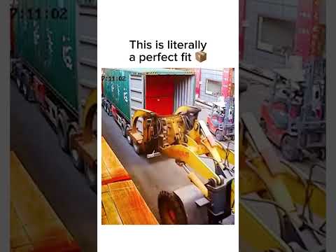 This is literally a perfect fit 📦Perfect Truck Loading That Will Satisfy Your Brain 📦🧠 #shorts