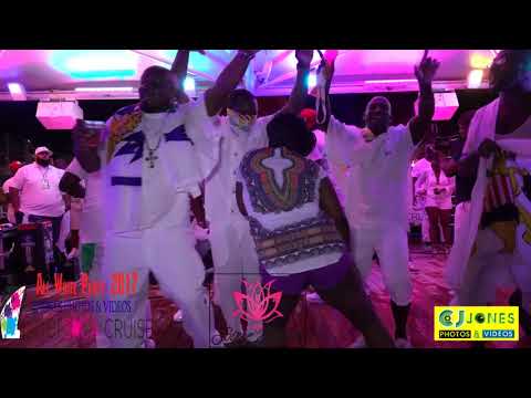 Uber Soca All White with DJ Avalanche