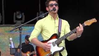 Jonas Brothers - Give Love A Try   Atlanta, GA 8 04 2013