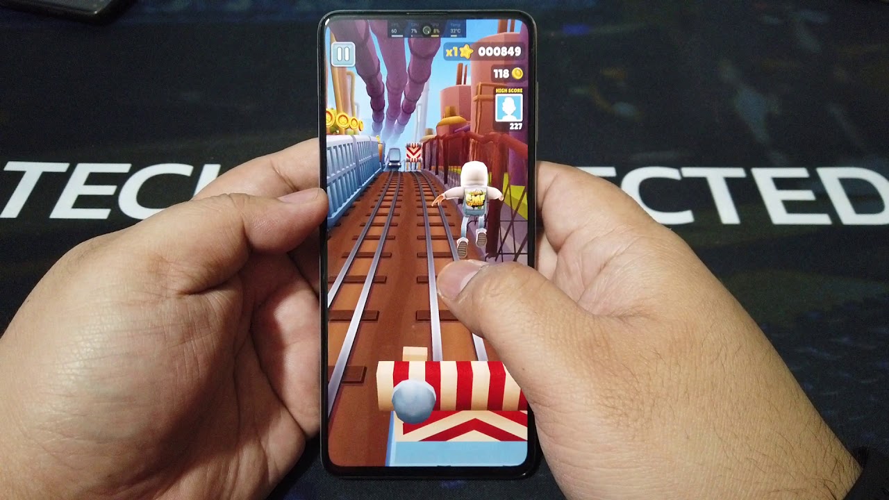Samsung Galaxy M51 Gaming Test - SUBWAY SURFERS
