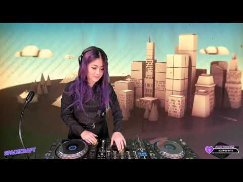 SPACECRAFT: LiveStream with RayRay Episode 22