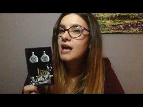 My favourite Tarot deck and review. Tarot of Vampires. [The Sibyl's Tarot]