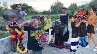Download lagu film pendek | VICHO DI EJEK 2 KARNA MEMBAWA BARONGAN KECIL // VICHO DAPAT HADIAH BARONGAN mp3