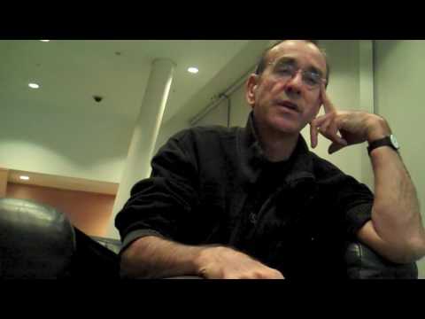 2017. Darren Elliott. An Interview with Scott Thornbury