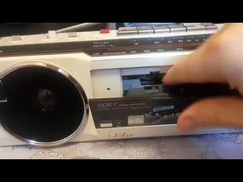 Sanyo U4SS Rare Vintage Boombox Radio Cassette Player Stereo Portable Warranty image 25