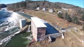 preview picture of video 'Phantom Flight over Fries Virginia Dam and the New River'