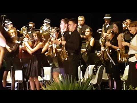 Harmonie de Pontonx et la section danse du FJEP