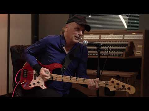 Conversation With Billy Sheehan