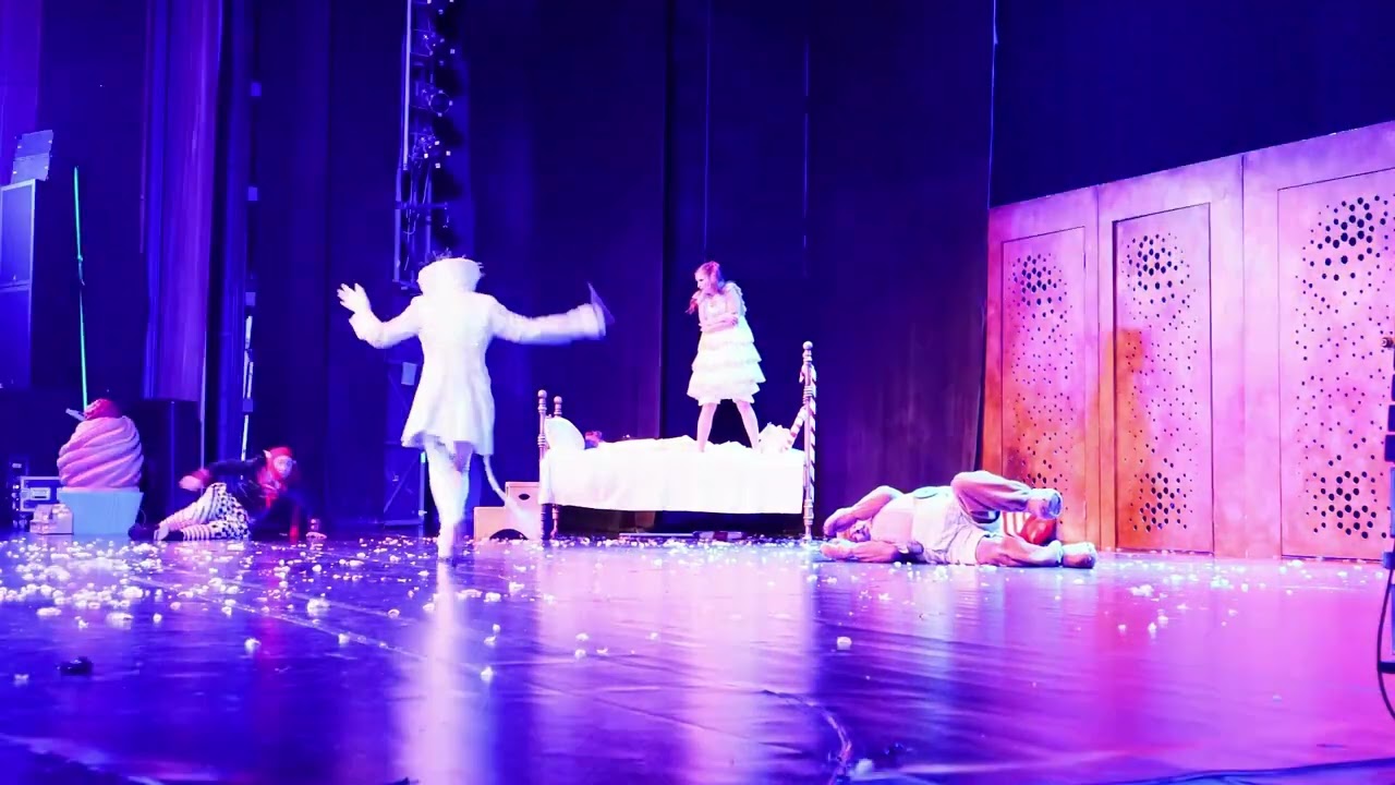 Promo Maya și Elfie, o poveste de Crăciun 2025