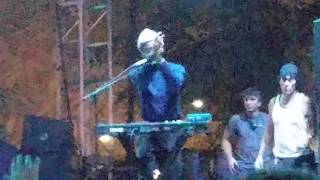 "Say That" - Toro Y Moi (Live Camp Flog Gnaw 2016)