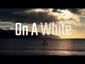 Israel "IZ" Kamakawiwoʻole - White Sandy Beach (Lyrics)