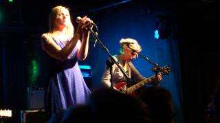 Laura Kidd (She Makes War) & Tanya Donelly (Belly), Slow Dog, Trinity, Bristol 230914
