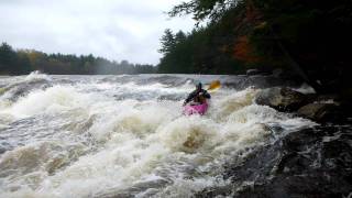 preview picture of video 'Besch in Fowlersville Falls, 2011'