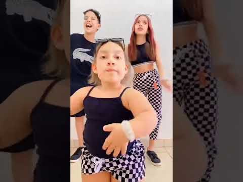 Dancinha com os amigos (Maria Clara MC Divertida, Jessica Sousa e Henrique) - #SHORTS