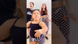 Download lagu Dancinha com os amigos (Maria Clara MC Divertida, Jessica Sousa e Henrique) - #SHORTS mp3