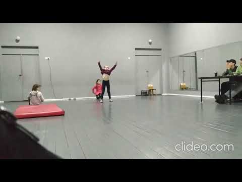 Экзамен по акробатике у Алины, 2019 год