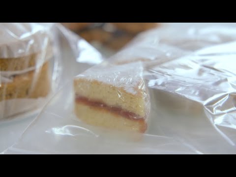 Delia's Techniques - How to Store and Freeze Cakes and Biscuits