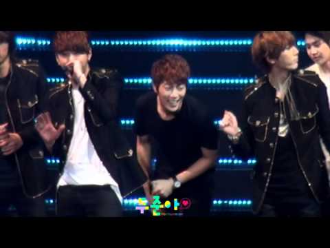 [Full Fancam] 120422 Doojun -  Freeze @ 2nd BEAST Fanmeeting